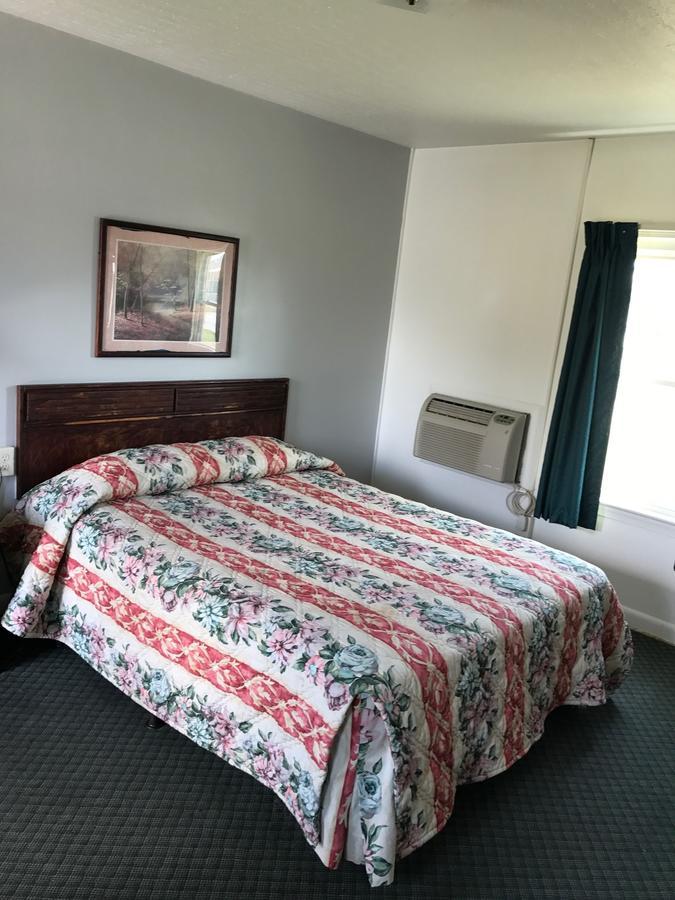 Blue Ridge Motel ฟรอนต์รอยัล ภายนอก รูปภาพ