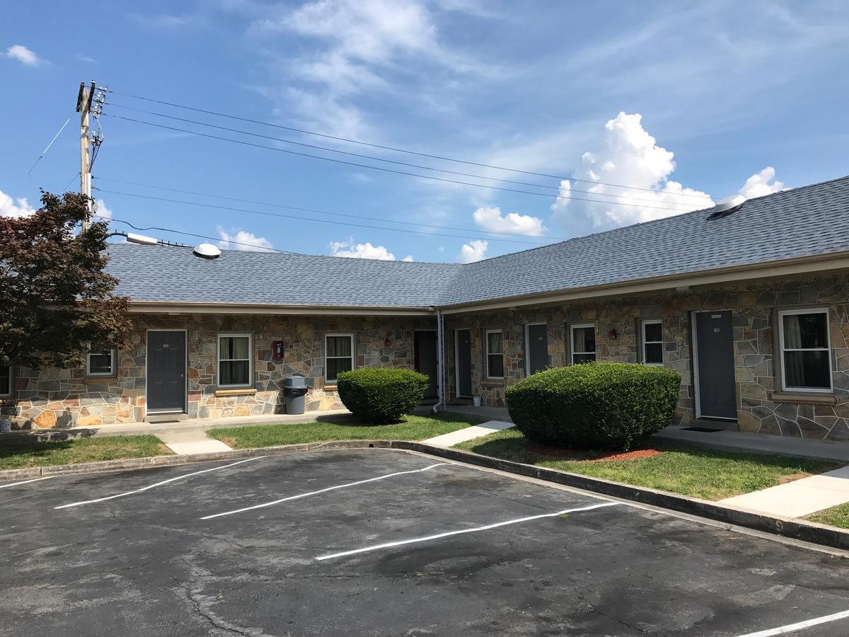 Blue Ridge Motel ฟรอนต์รอยัล ภายนอก รูปภาพ